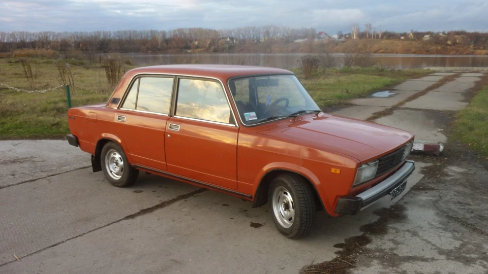 Lada 2105 2