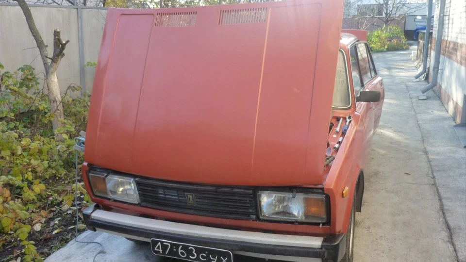 Lada 2105 3