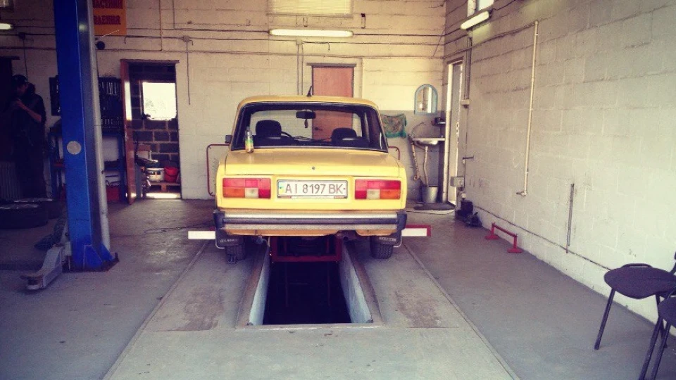 Lada 2105