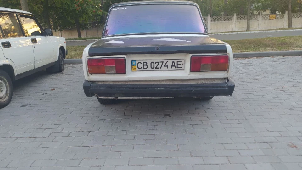 Lada 2105