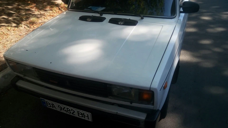 Lada 2105 3