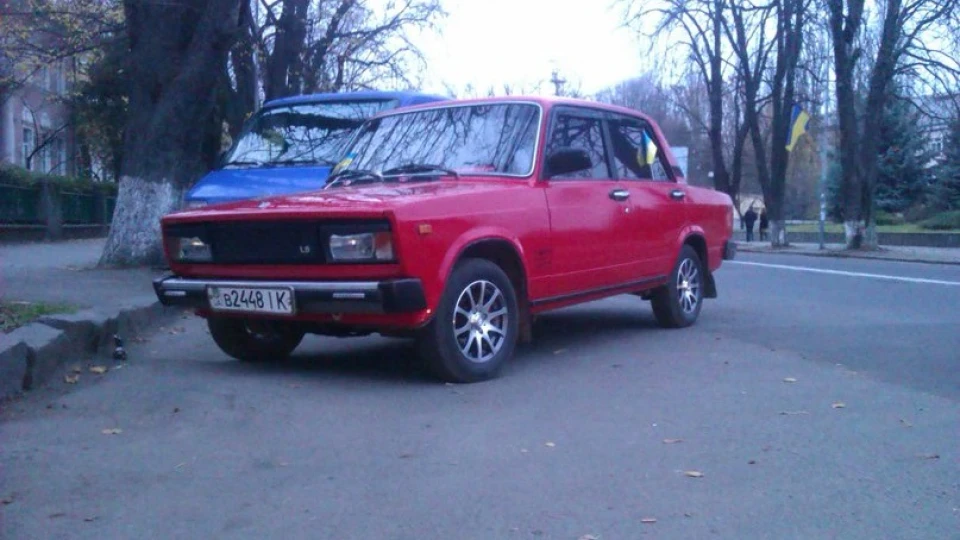 Lada 2105 3