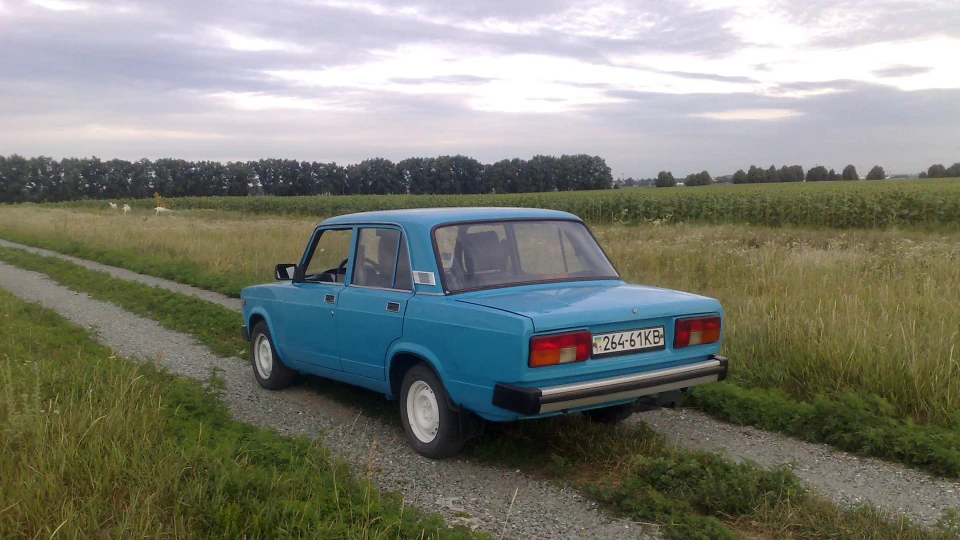 Lada 2105 1300s класика 4