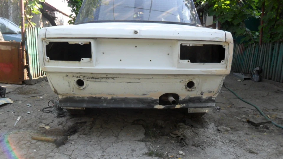 Lada 2105 1.6 не турбо 4