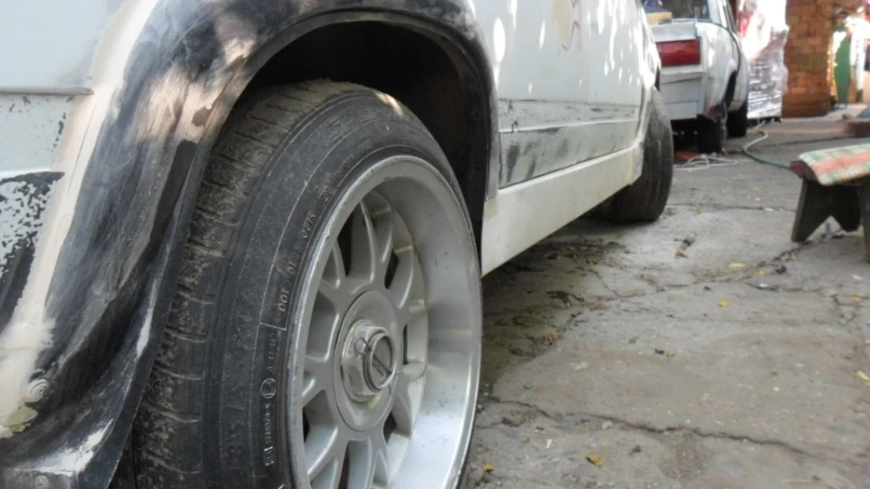 Lada 2105 1.6 не турбо 5