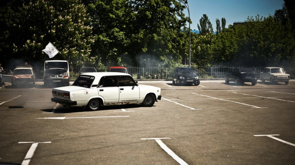 Lada 2105 16v Просто ➄ 3