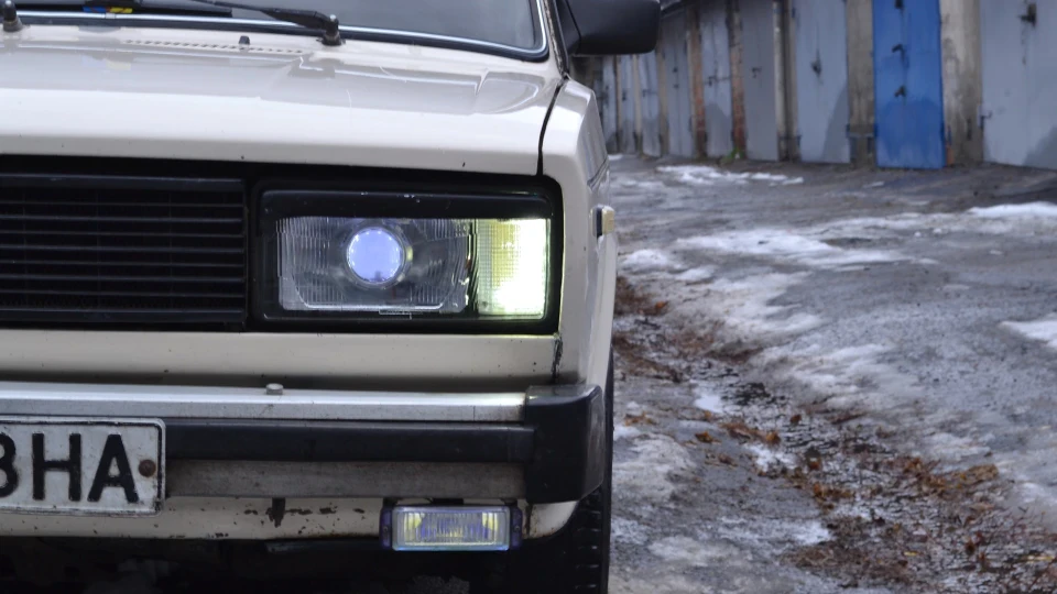 Lada 2105 Avtobiography 4