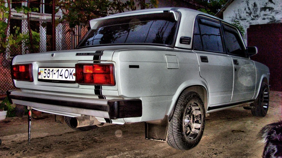 Lada 2105 Білосніжка 3