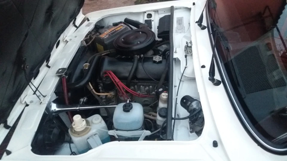 Lada 2105 Білосніжка