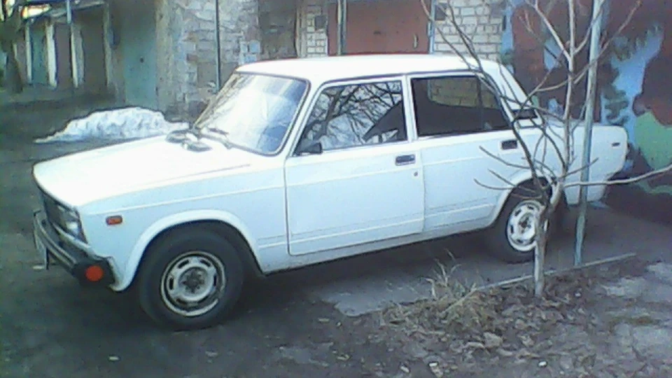 Lada 2105 Білий жиган 2