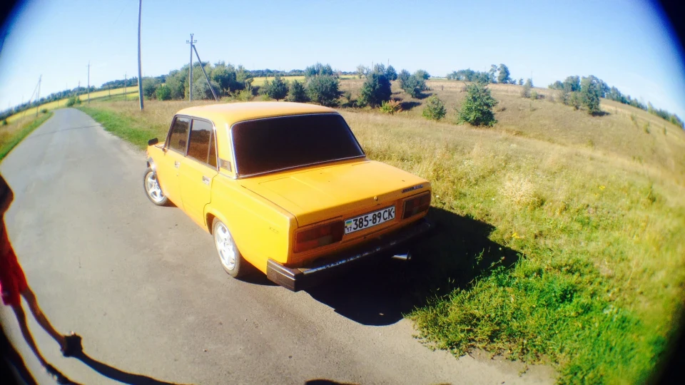 Lada 2105 bokovaz 3