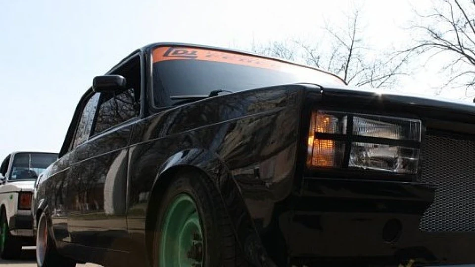Lada 2105 чорна I♥Drifting. 2