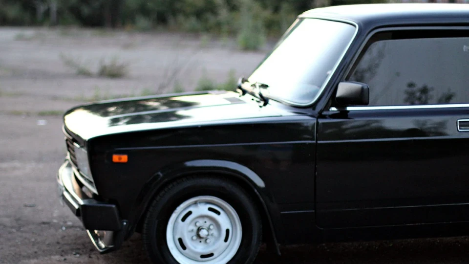 Lada 2105 Чорниця 5
