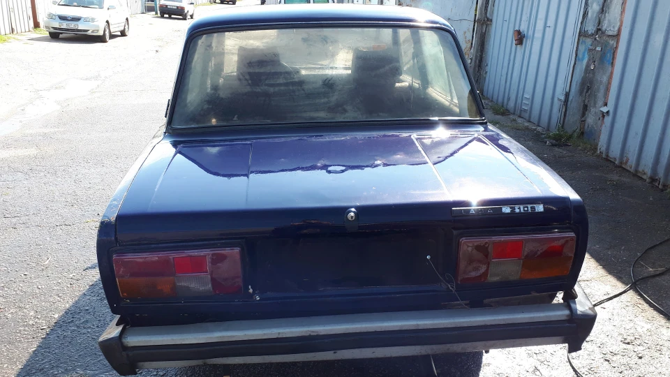 Lada 2105 Дипломат 4