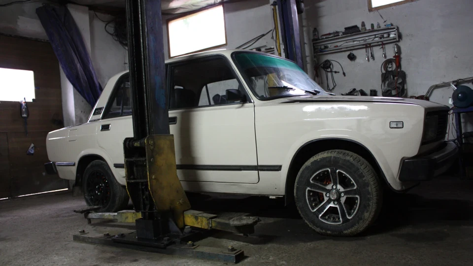 Lada 2105 експорт) 2