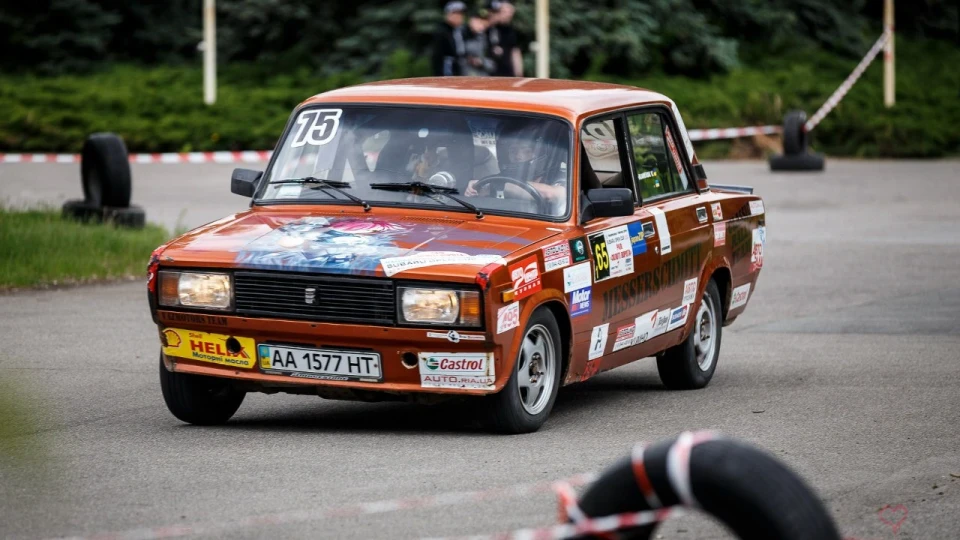 Lada 2105 Гонка 2