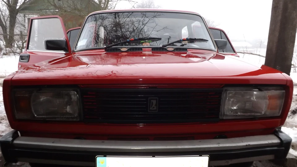 Lada 2105 Гранадер; 1.5 2