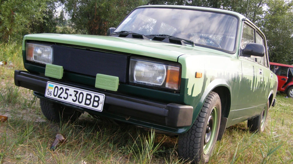 Lada 2105 Green City 5