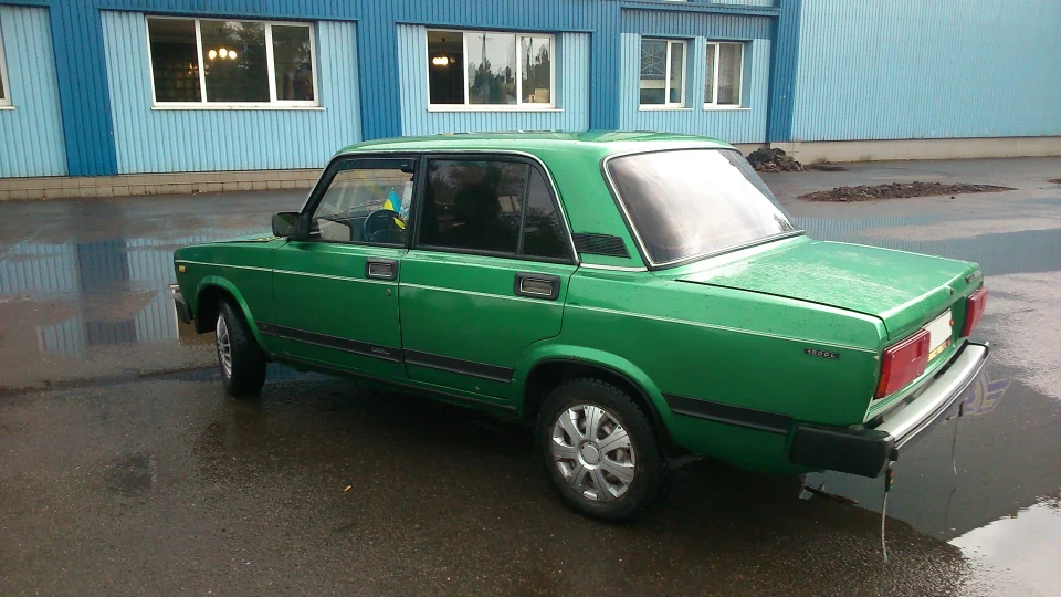 Lada 2105 Green Revolution 2