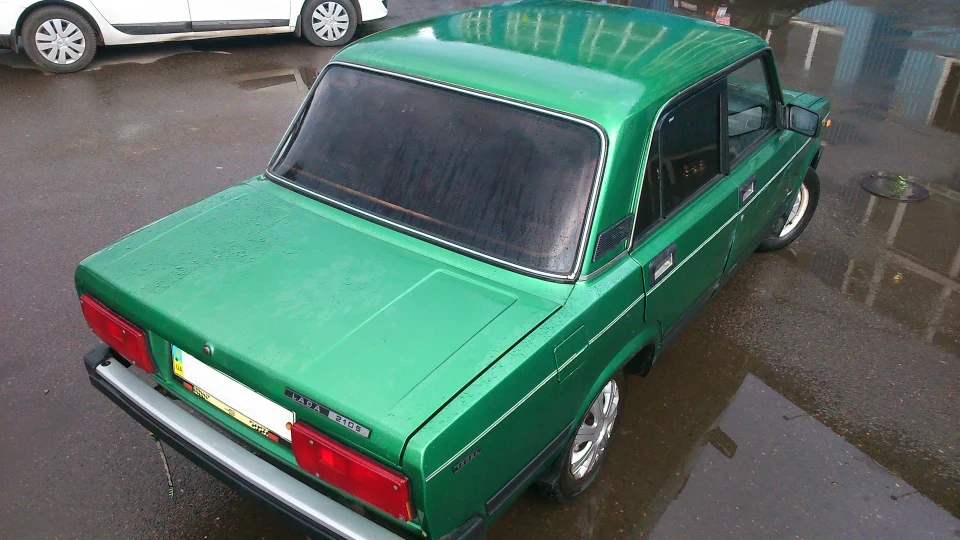 Lada 2105 Green Revolution 3