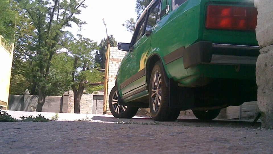 Lada 2105 green style 4