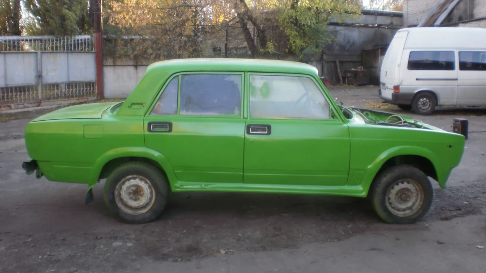 Lada 2105 Яскрава! 5