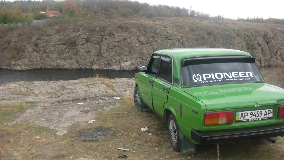 Lada 2105 класна проста 2