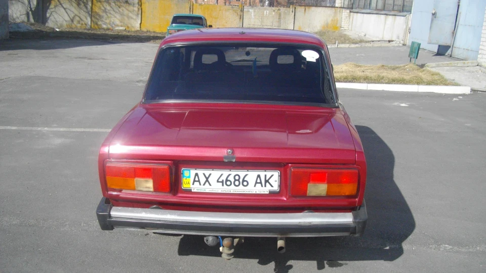 Lada 2105 Червоний металік 2