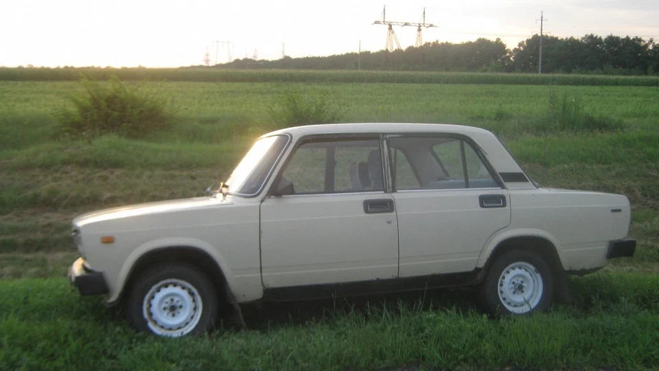 Lada 2105 красуня 5