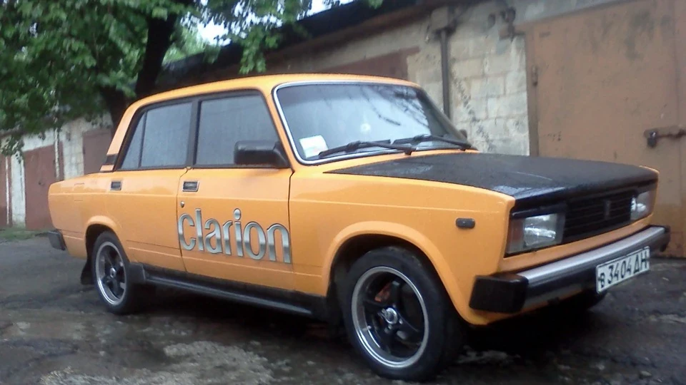 Lada 2105 Lada 2105 апельсин 2