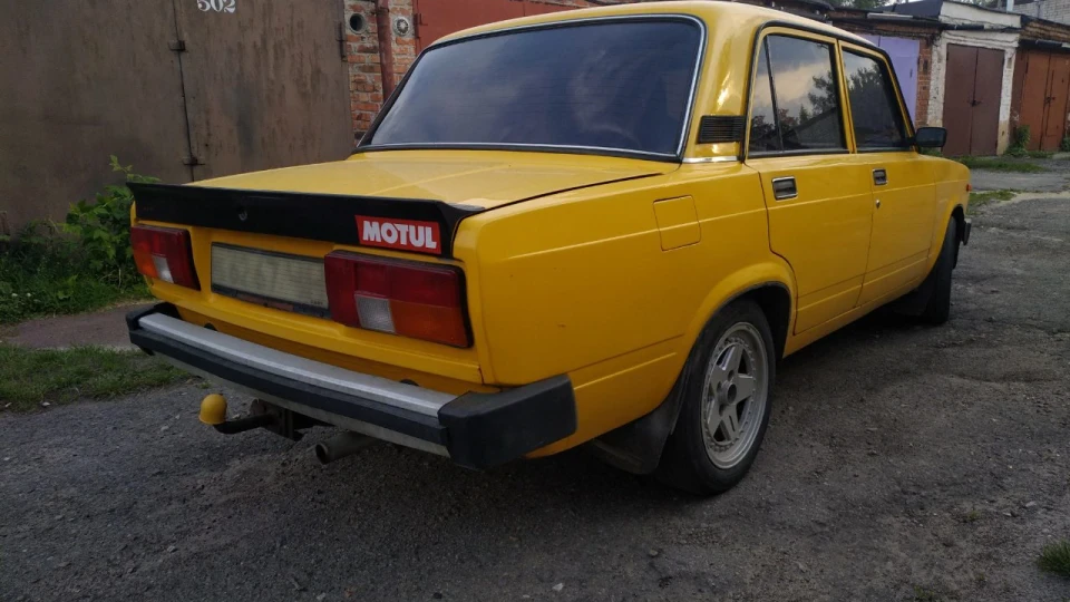 Lada 2105 Лимон 3