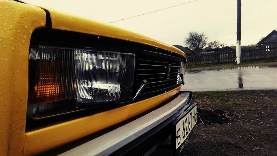 Lada 2105 Лимон 3