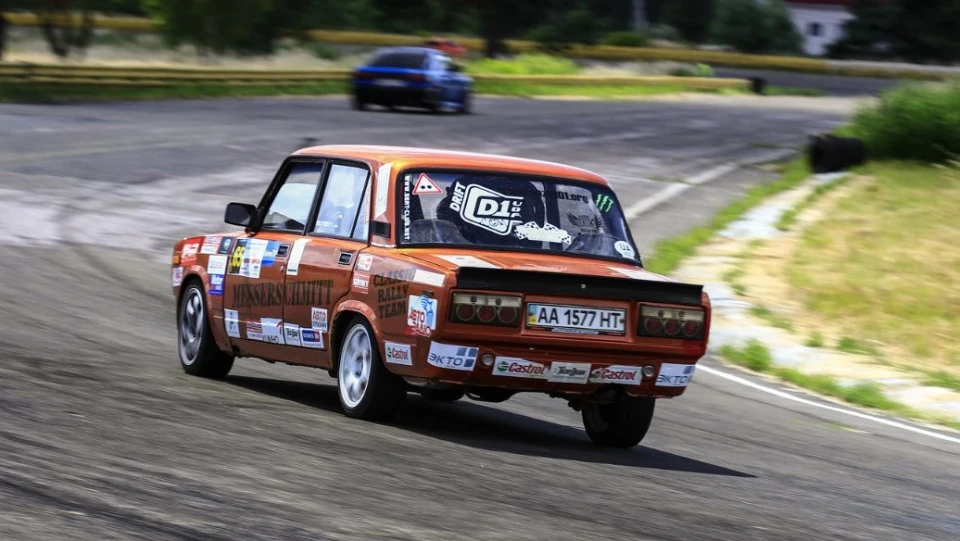 Lada 2105 MESSERSCHMITT Рудий 3