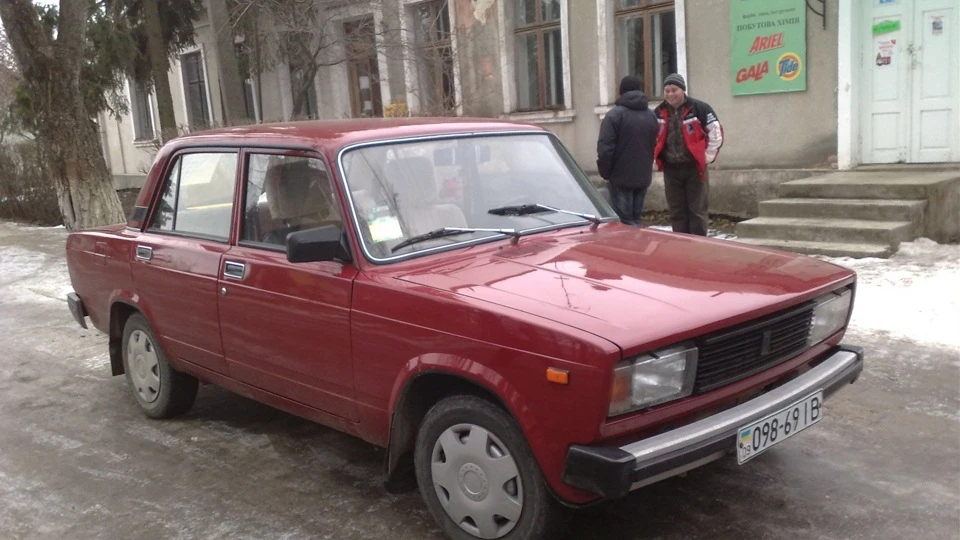 Lada 2105 Моя перша 5