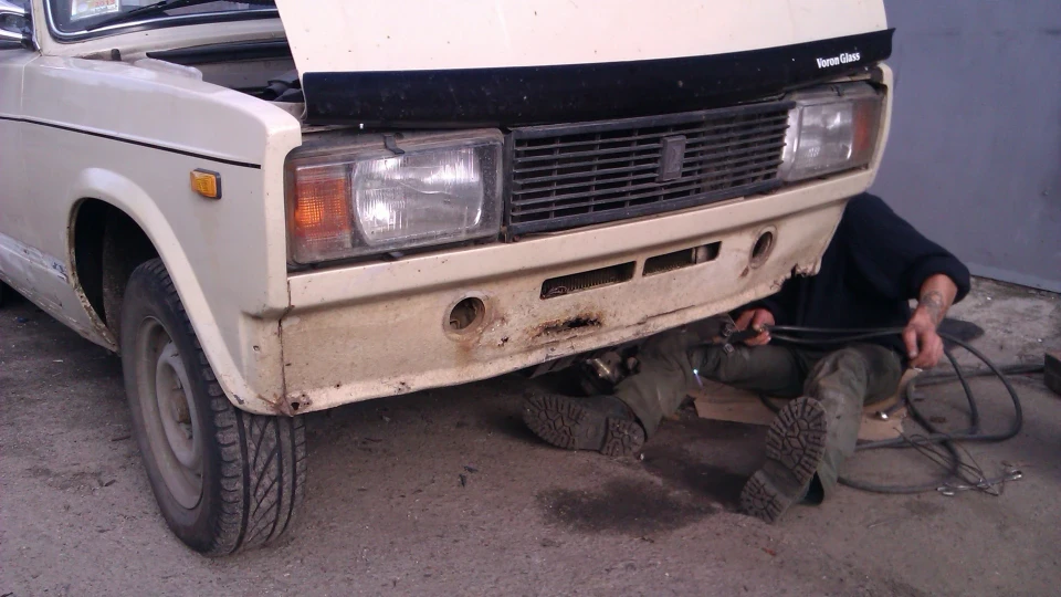 Lada 2105 почали потихеньку 4