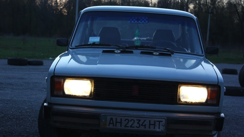 Lada 2105 'П'ята ☭ 4