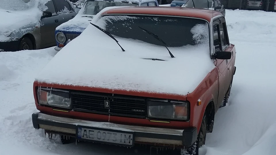 Lada 2105 П'ятеро '82 4