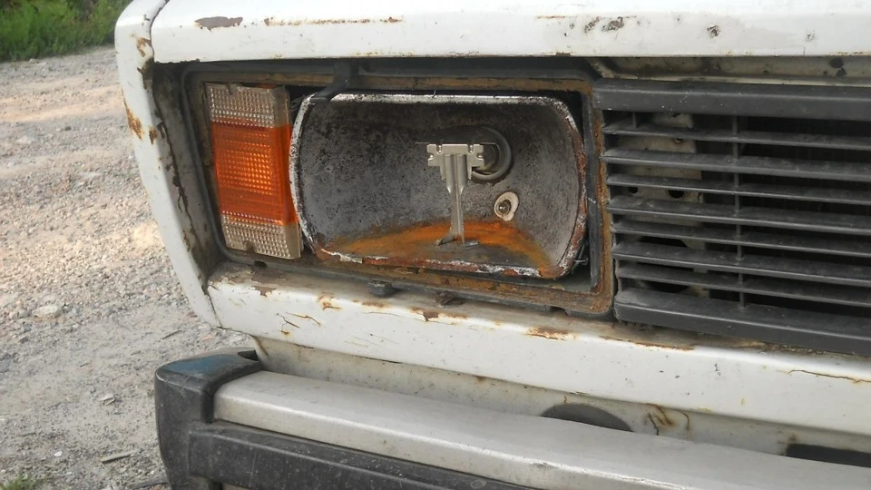 Lada 2105 П'ятірка білосніжка 3