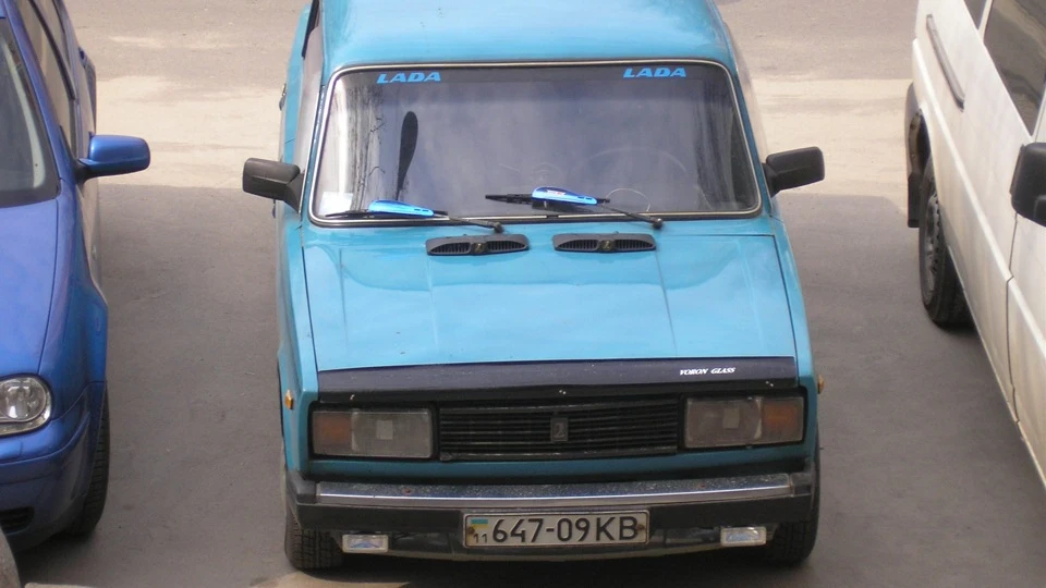 Lada 2105 П'ятірочка 4