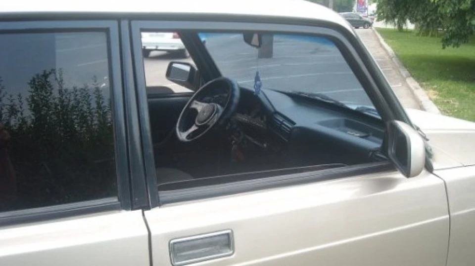 Lada 2105 ПОЛОСАТИЙ САВОК 3
