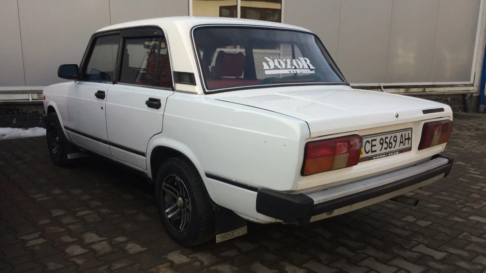 Lada 2105 Простий роботяга 2