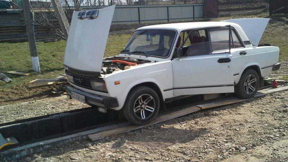 Lada 2105 Простий роботяга 4