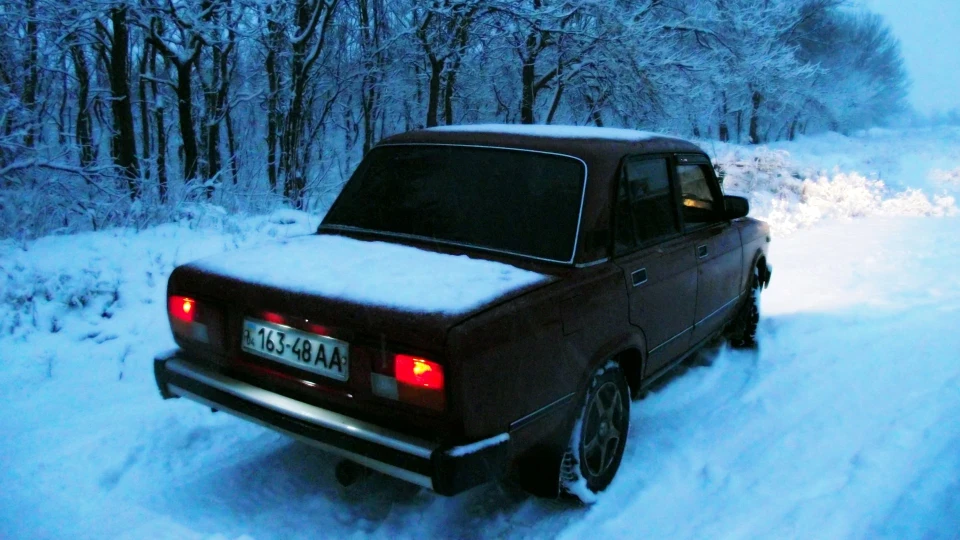 Lada 2105 ПростоП'ять 5