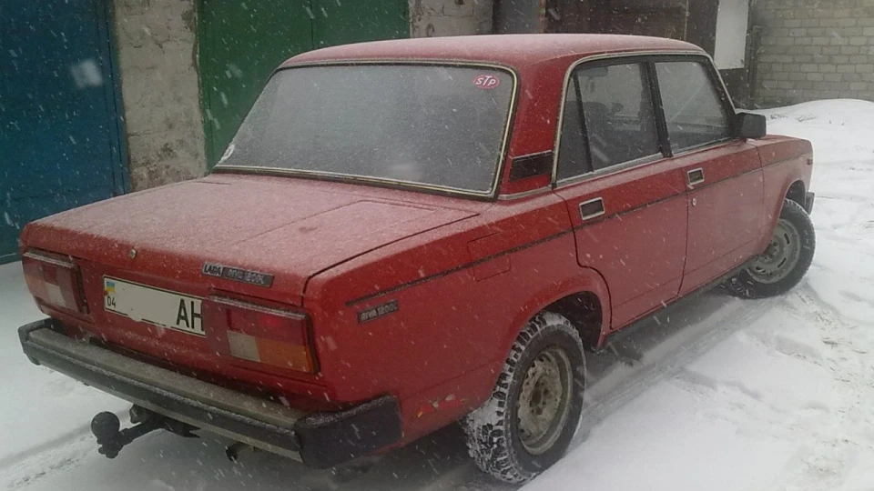 Lada 2105 Riva 3