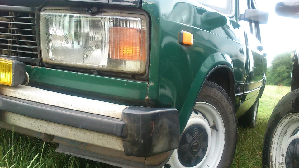 Lada 2105 "RIVA" 5
