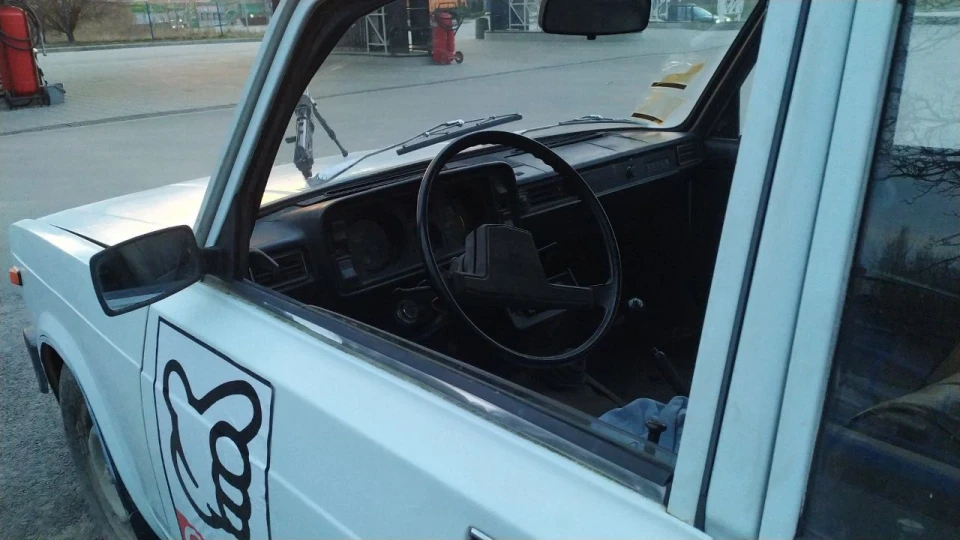 Lada 2105 Schneekönigin 3