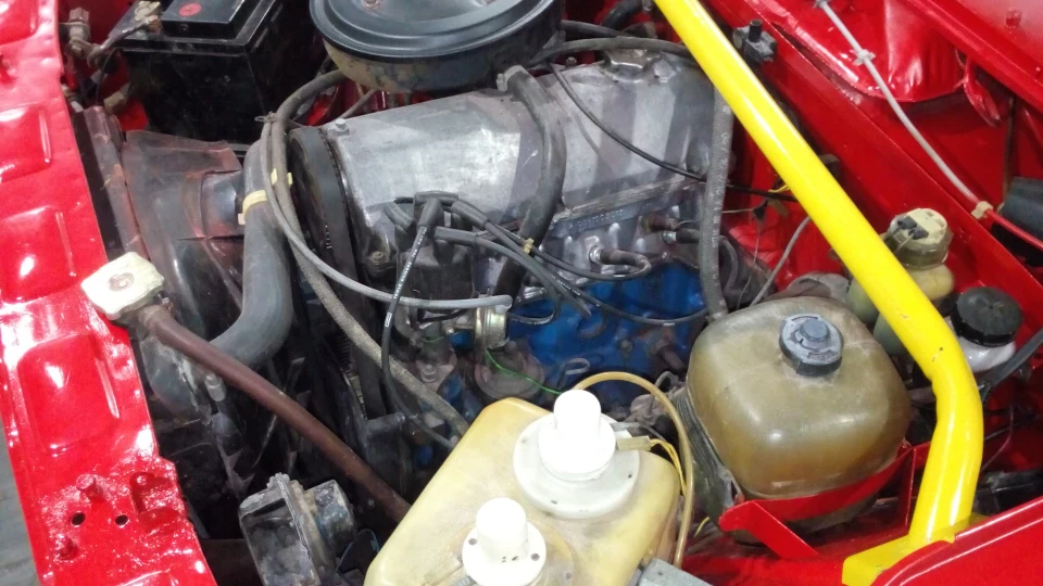 Lada 2105 Super Red 16V 5