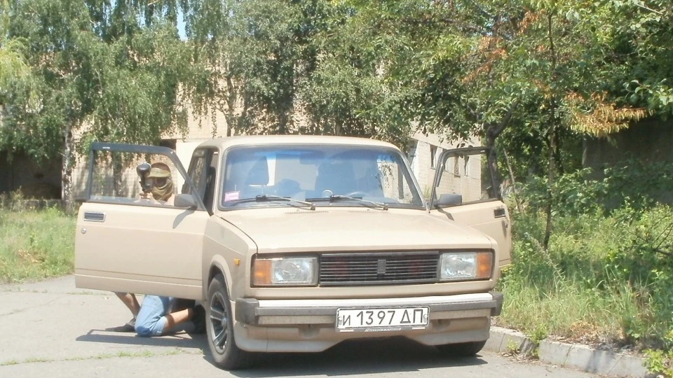 Lada 2105 точно такий тільки біж 2
