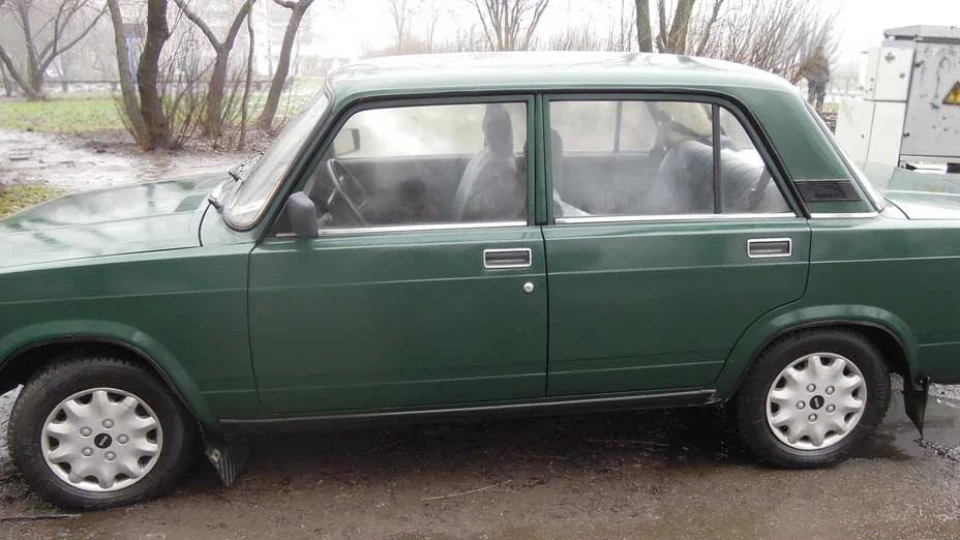 Lada 2105 Вбитий у мотлох))))