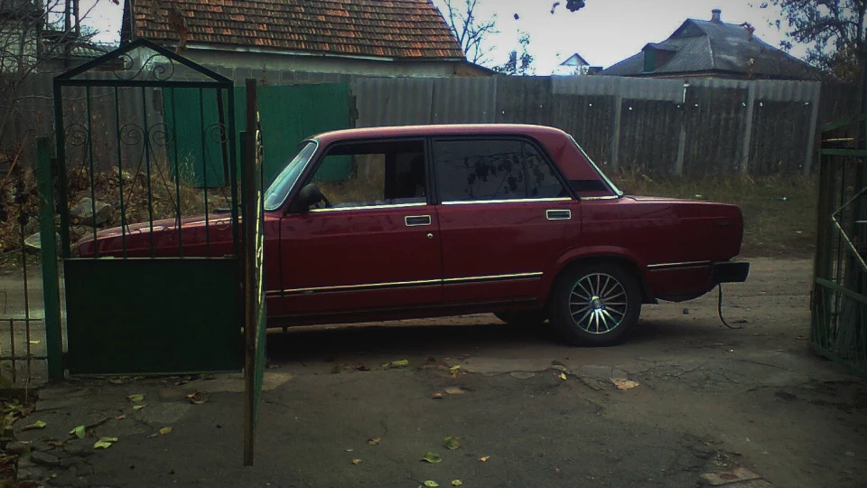 Lada 2105 Вишенька M5 3